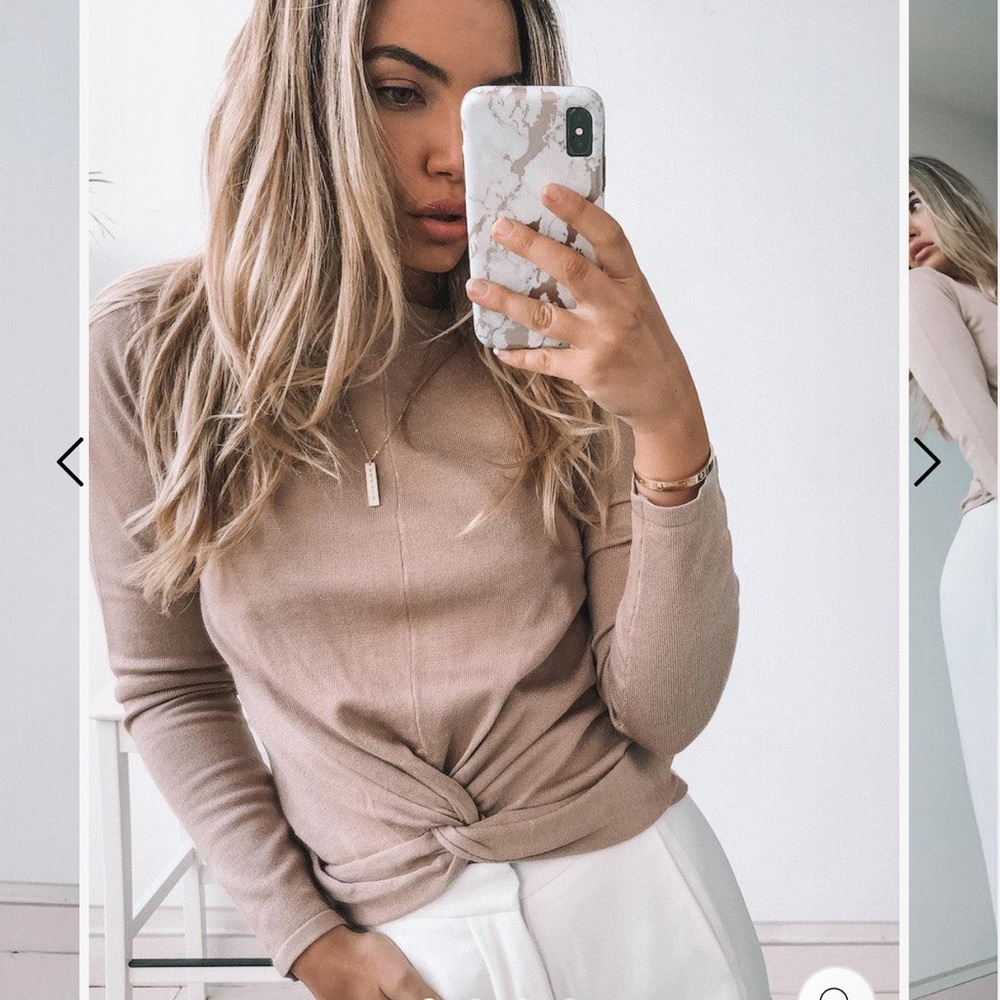 Blush Knotted front sweater top